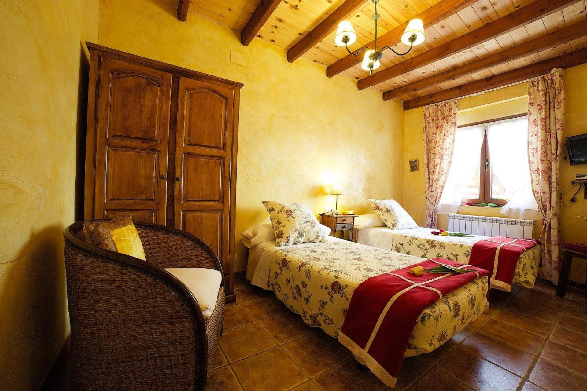 Beautiful Alamedas - Una Casa Rural Con Una Historia Unica Castronuno Bagian luar foto