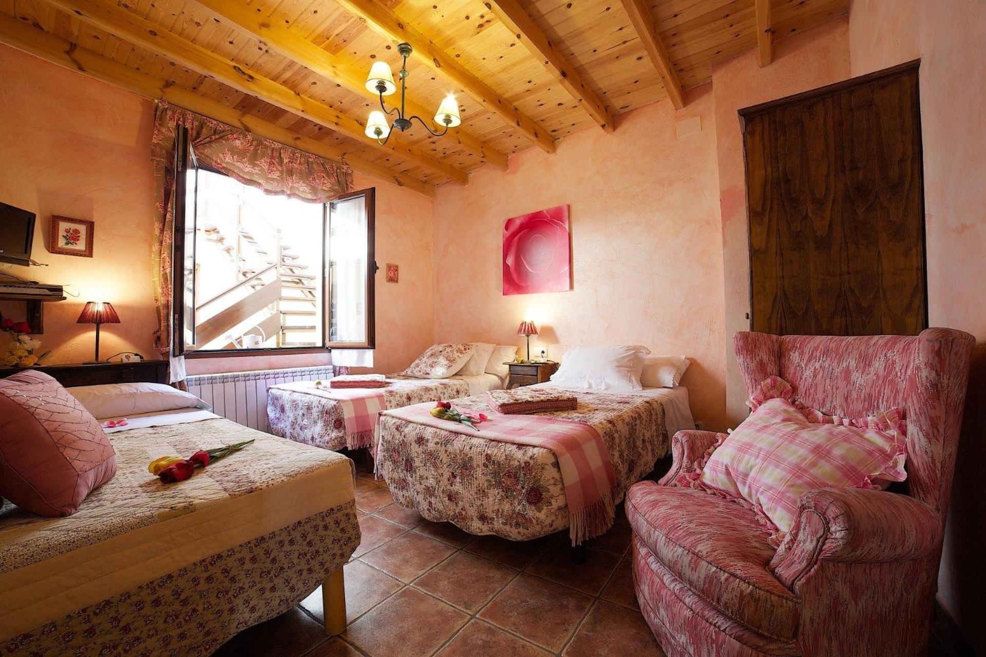 Beautiful Alamedas - Una Casa Rural Con Una Historia Unica Castronuno Bagian luar foto